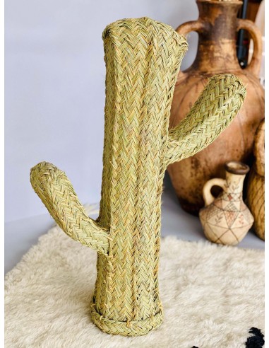 Cactus tressés en osier, cactus en paille, deco bohème, cactus feuille de palmier sur le site 